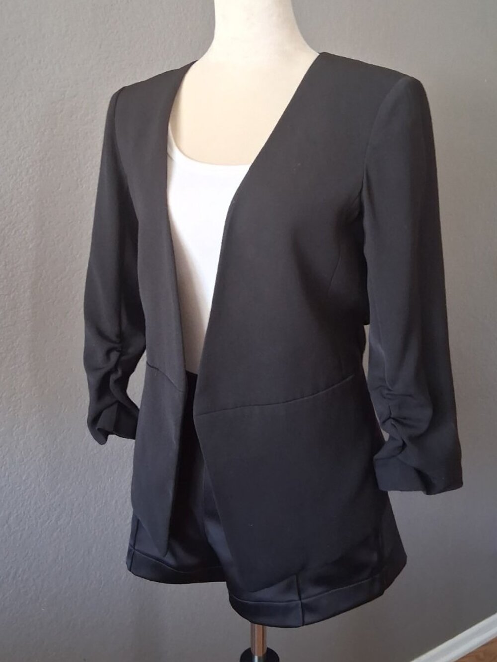 3/4 Sleeve Open Back Bow Tie Blazer Jacket